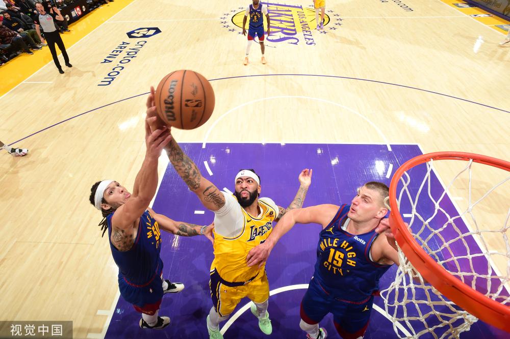 一层悬念 一层悬念