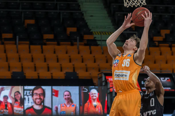 这充分表明 这充分表明