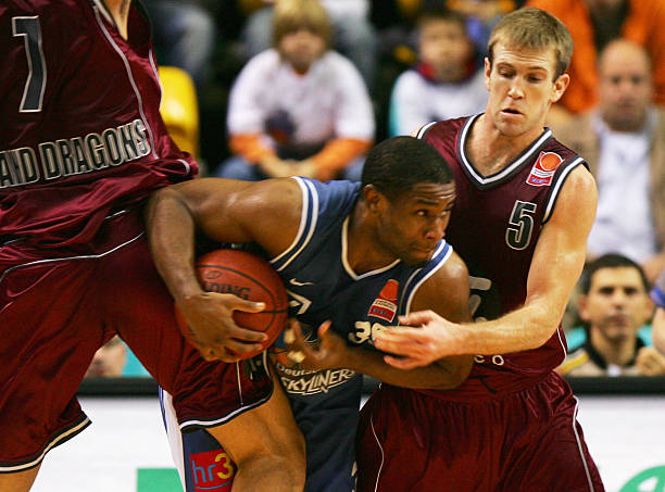 截胡纽卡 截胡纽卡