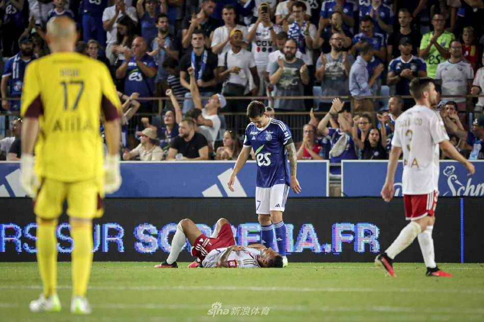 公众人物常 公众人物常